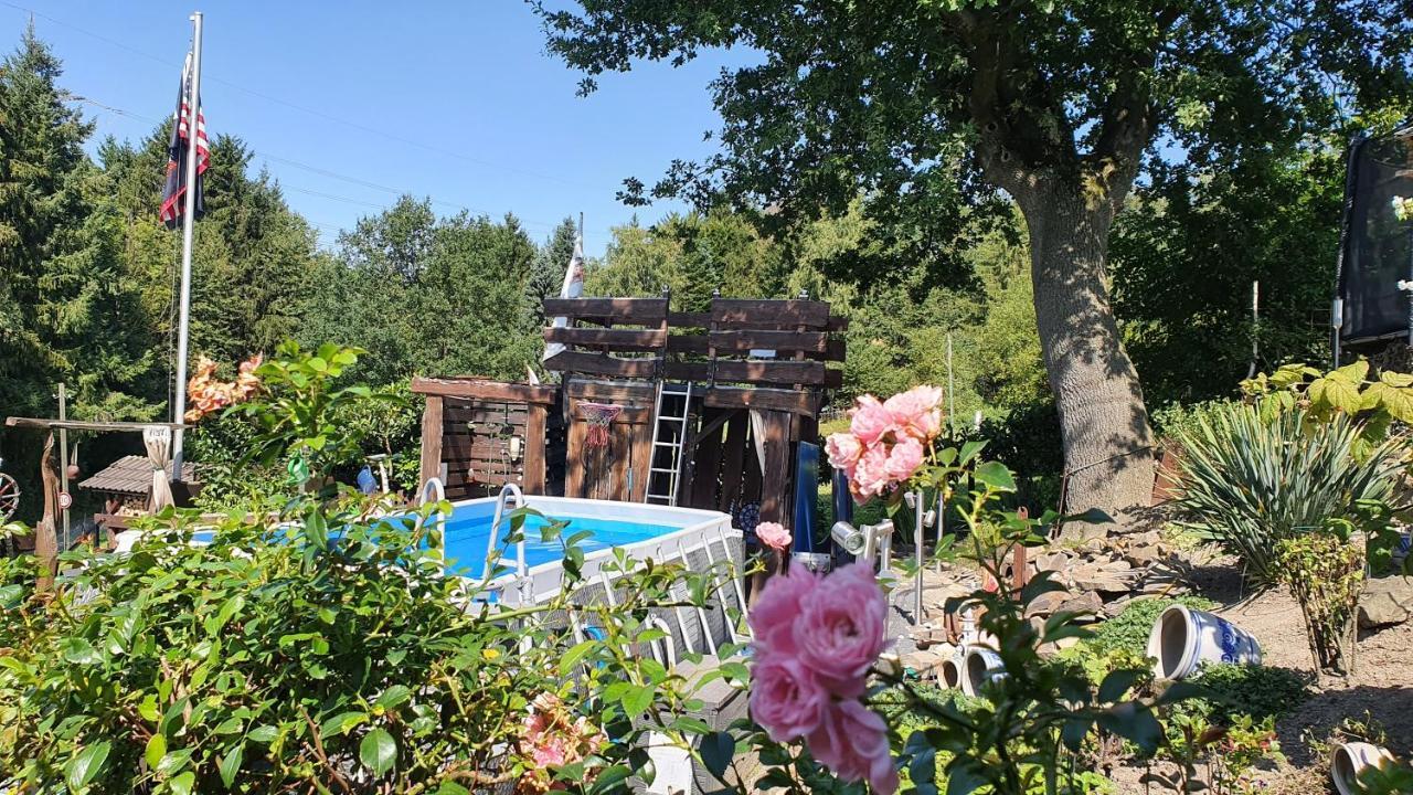 Frankes Lodge Apartment Mit Garten Und Pool, 6 Einzelbetten, Parkplatz Essen Exteriör bild
