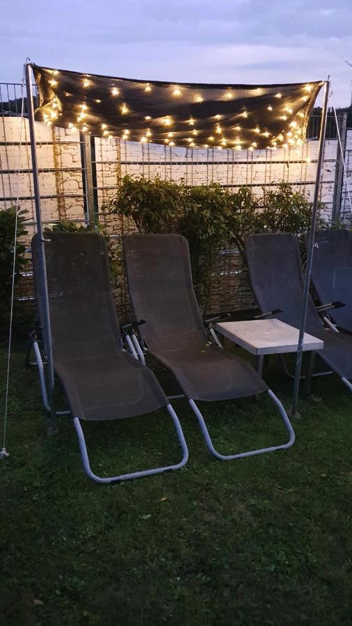 Frankes Lodge Apartment Mit Garten Und Pool, 6 Einzelbetten, Parkplatz Essen Exteriör bild