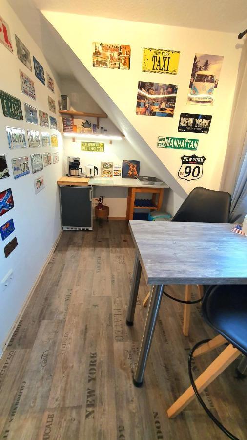 Frankes Lodge Apartment Mit Garten Und Pool, 6 Einzelbetten, Parkplatz Essen Exteriör bild