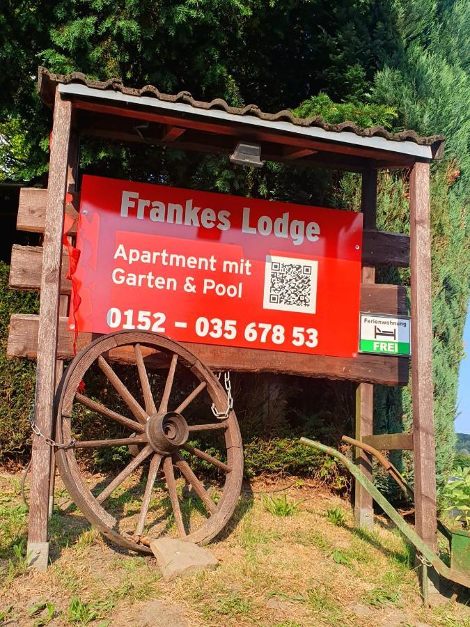 Frankes Lodge Apartment Mit Garten Und Pool, 6 Einzelbetten, Parkplatz Essen Exteriör bild