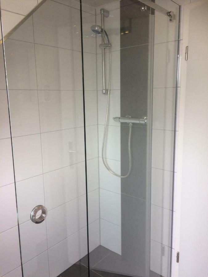 Frankes Lodge Apartment Mit Garten Und Pool, 6 Einzelbetten, Parkplatz Essen Exteriör bild